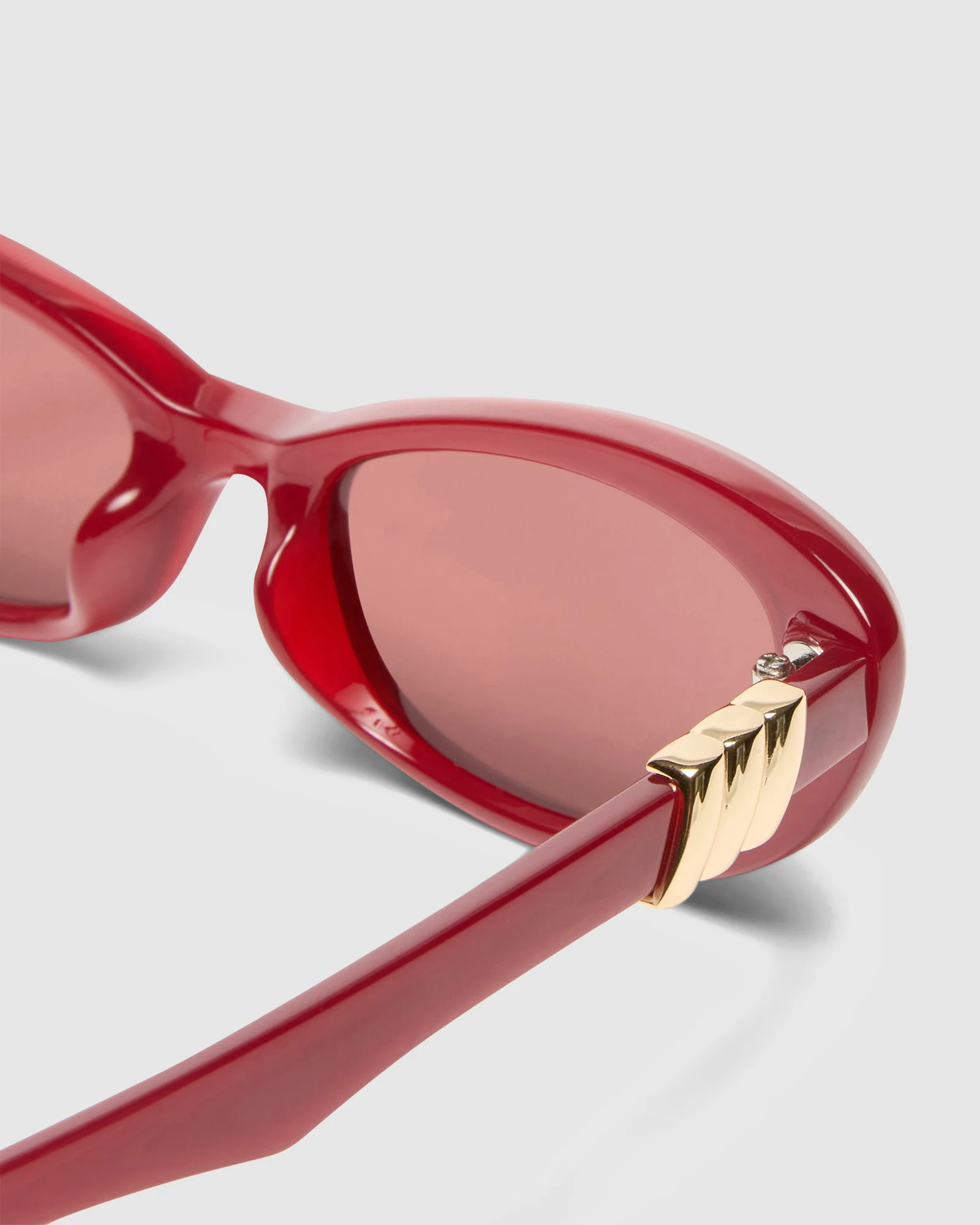 The Whisperer Sunglasses - Image 3