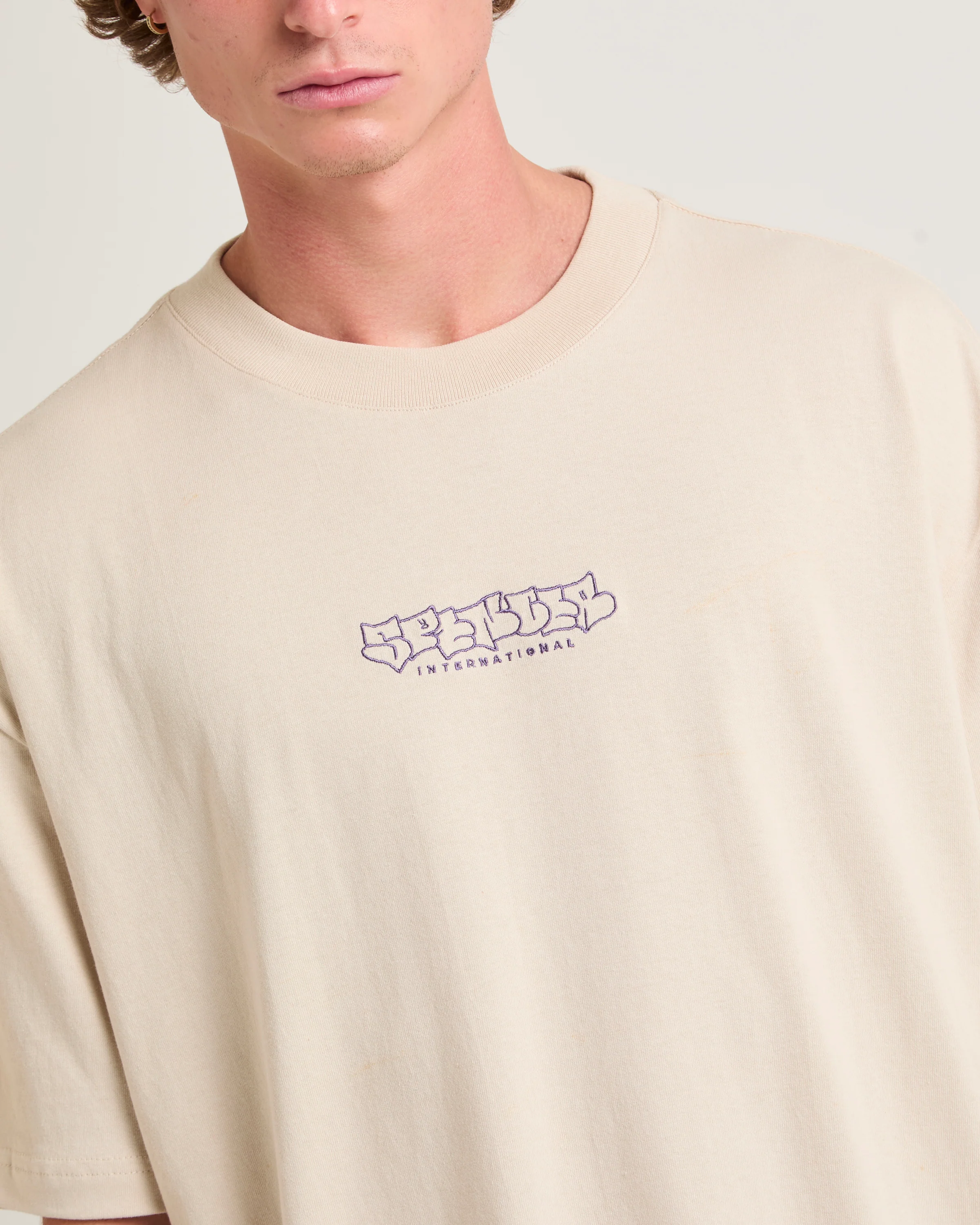 Throwie T-Shirt - Image 5