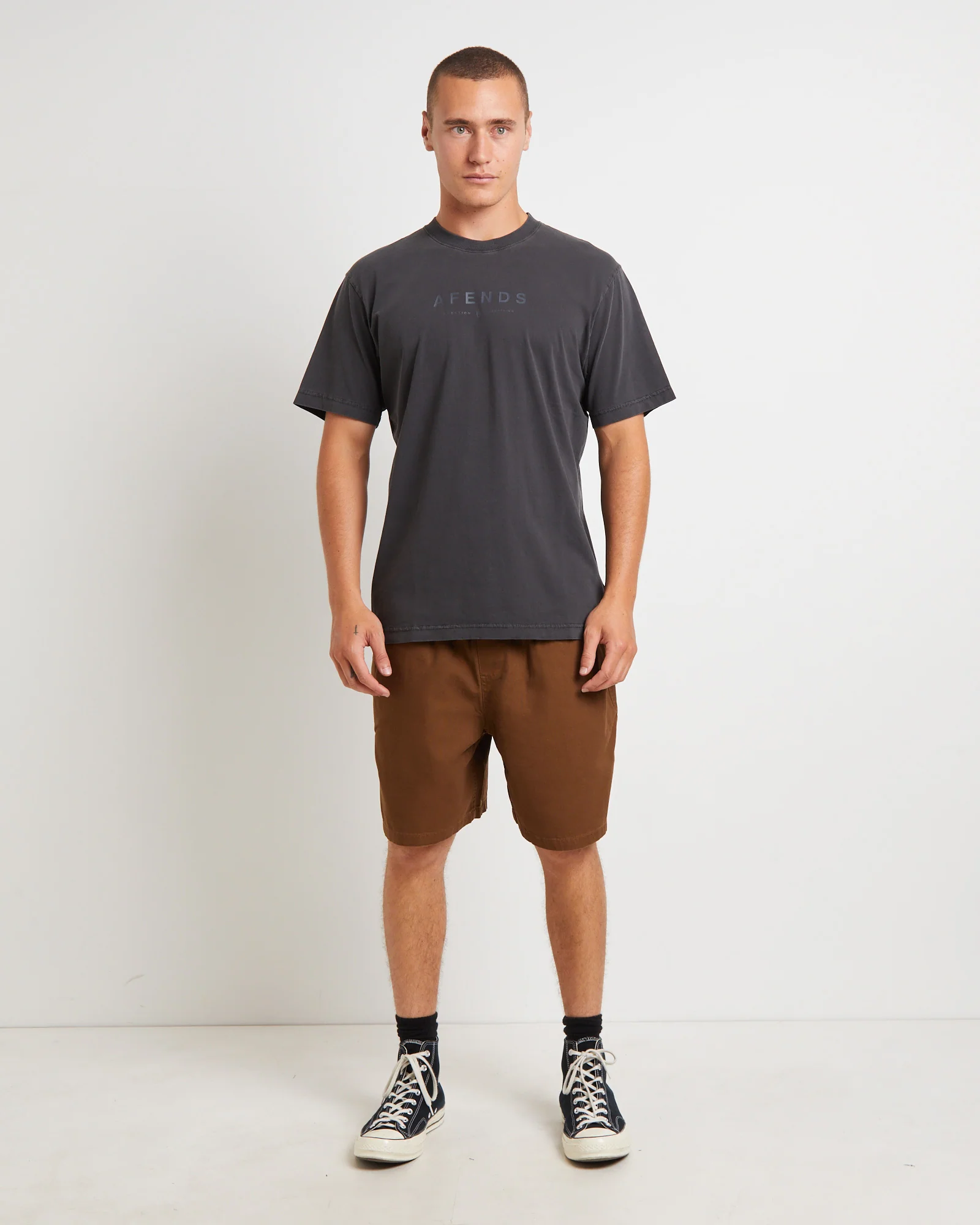 Thrown Out Recycled Retro Fit T-Shirt in Stone Black - Image 3