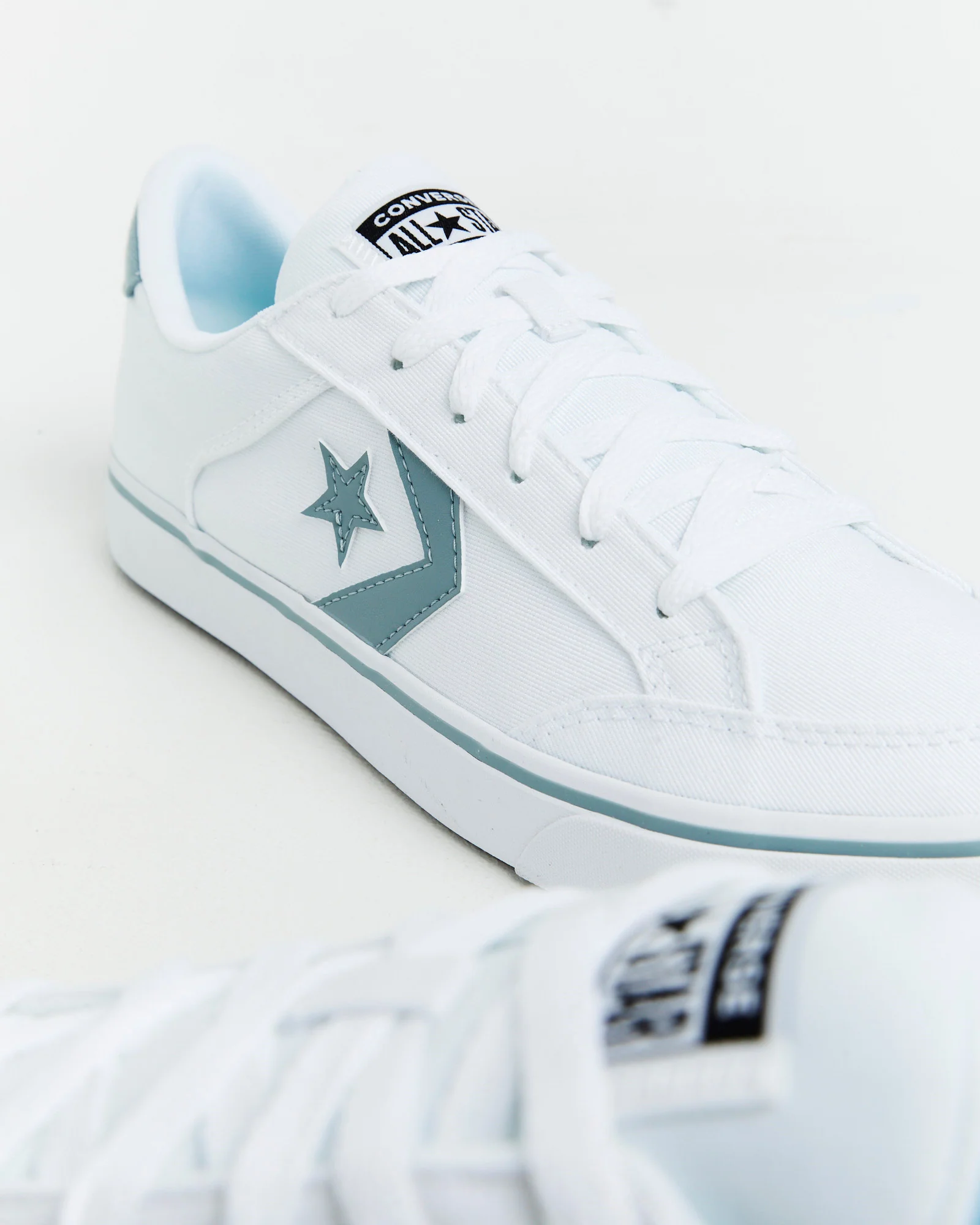 Tobin Jungle Cloth Sneakers White/Blue - Image 6