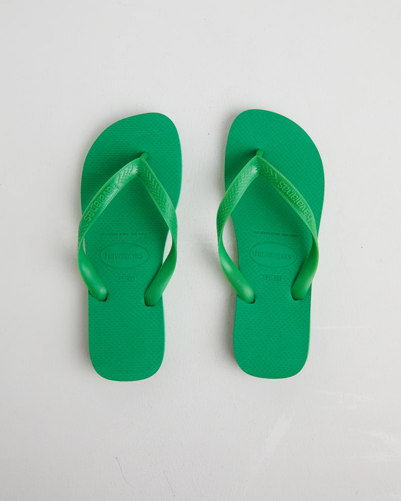 Top Thongs in Leaf Green - Image 3