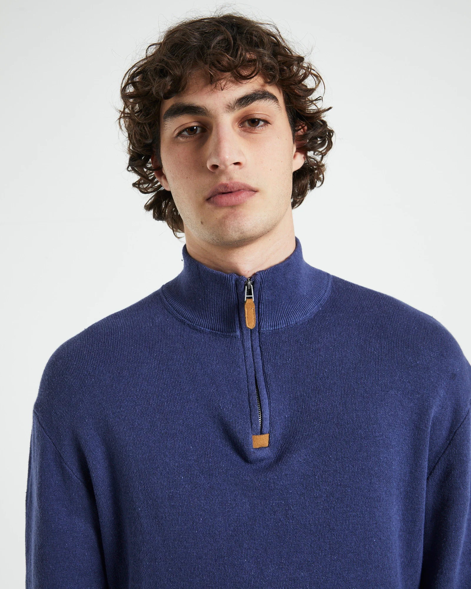 Trade Hemp Quater Zip Fleece Jumper in Navy - Image 6