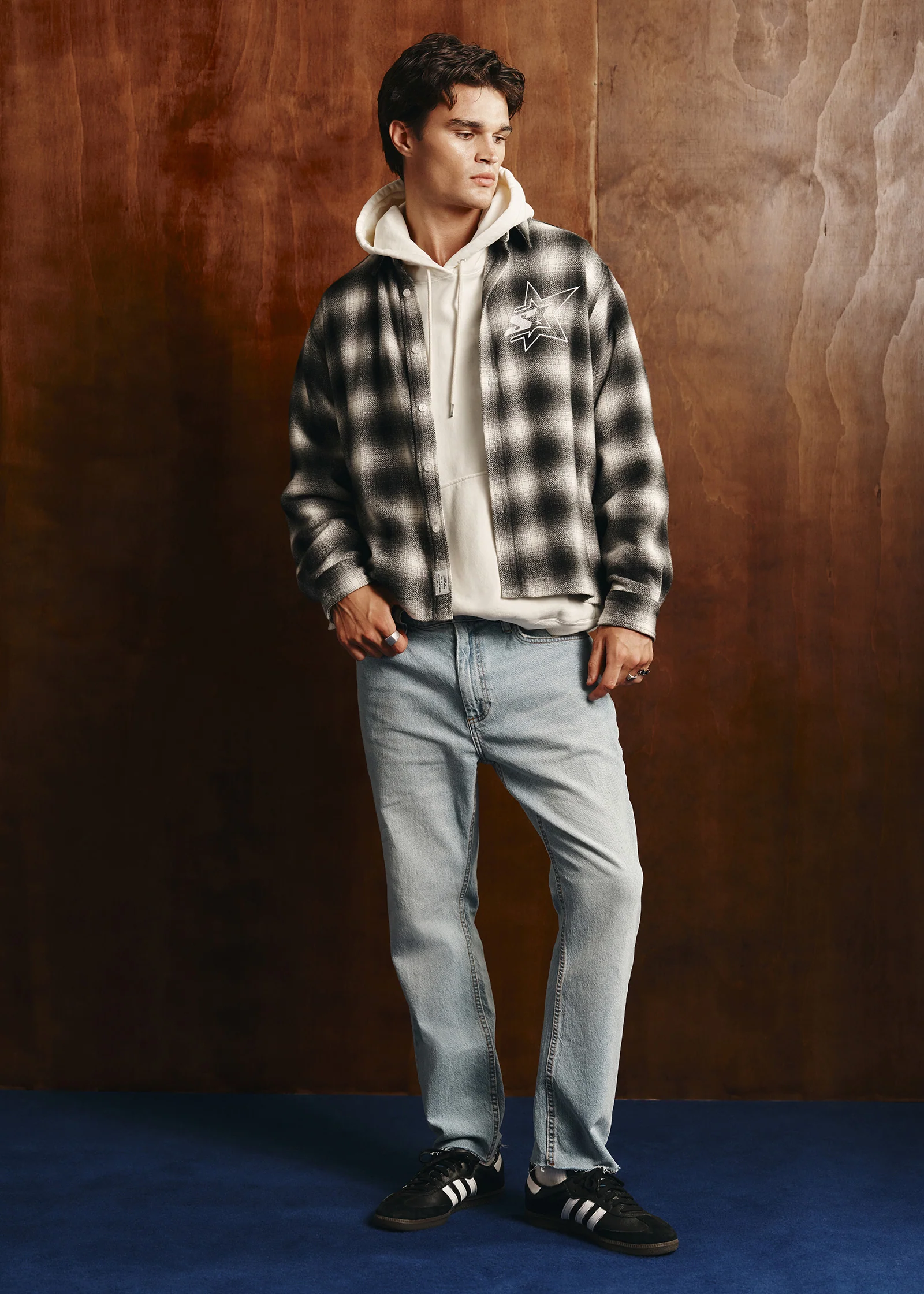 Trademark Long Sleeve Shirt - Image 5