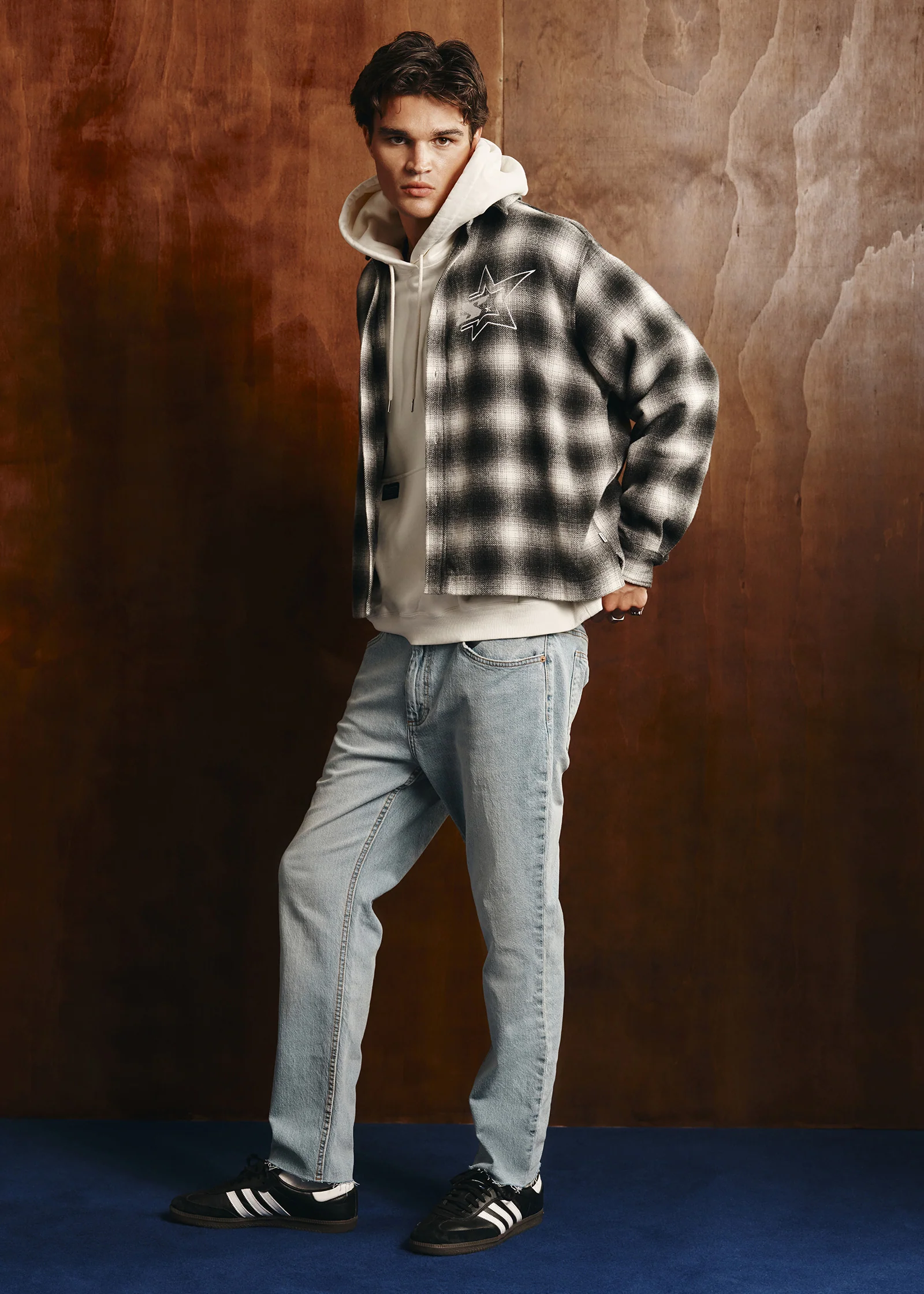 Trademark Long Sleeve Shirt - Image 6