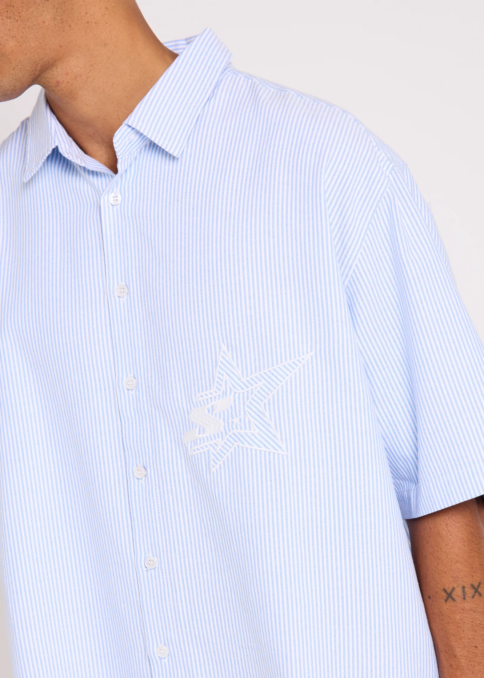Trademark Short Sleeve Shirt - Image 5