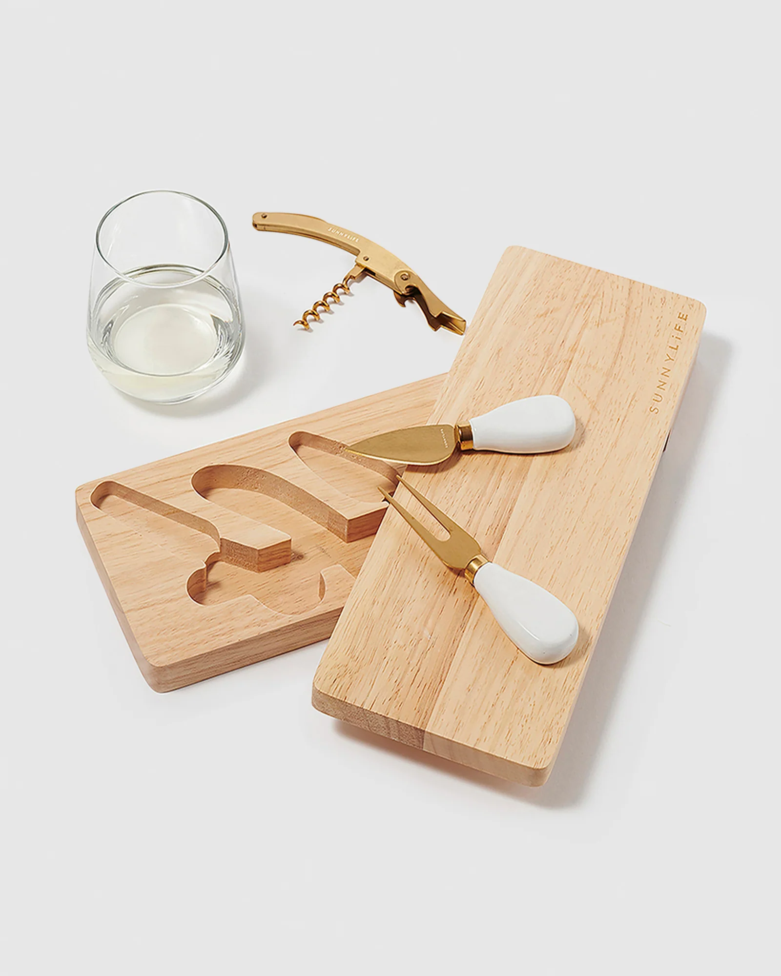 Travel Cheese Set in Natural - Image 2