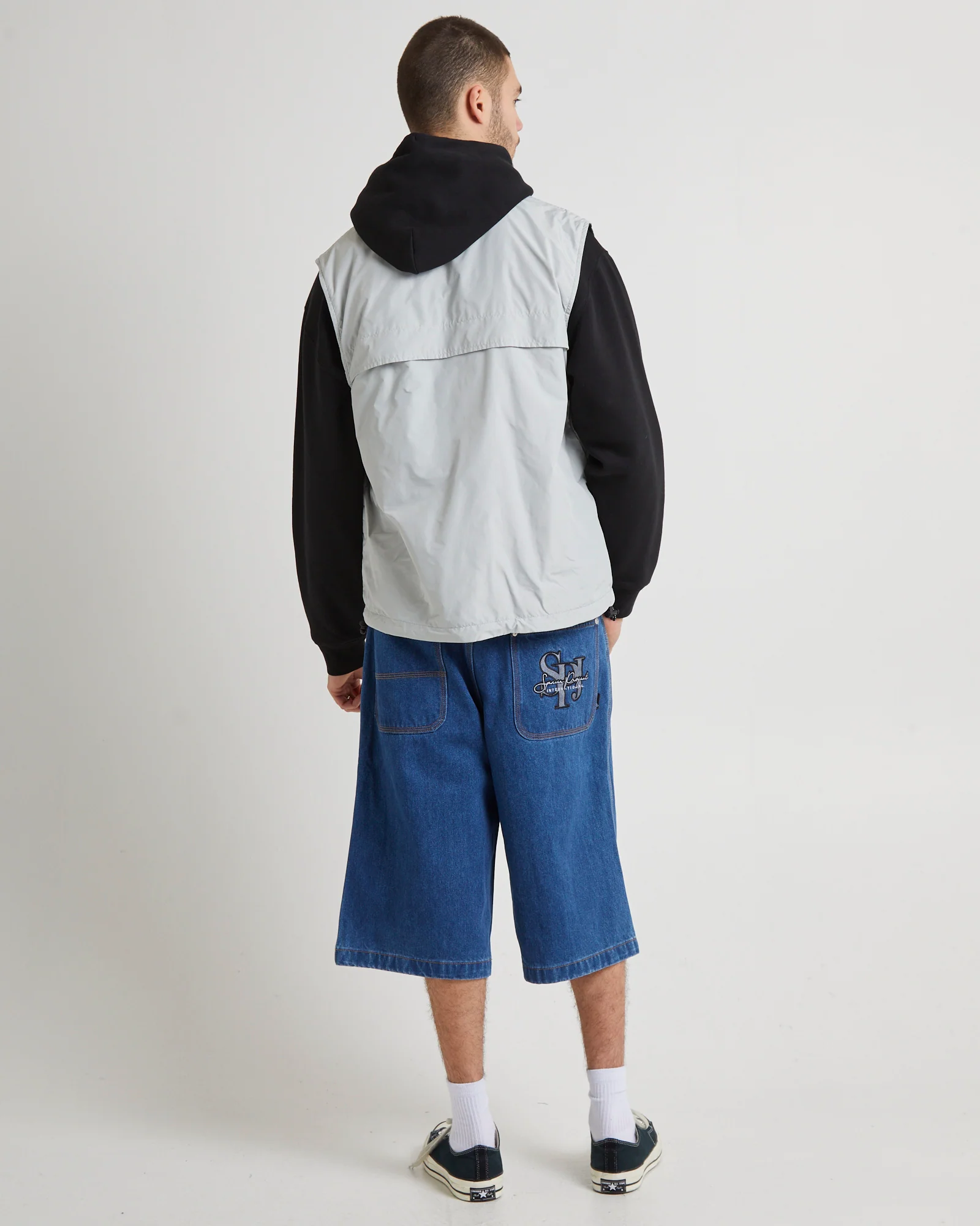 Tribeca Reversible Vest - Image 5