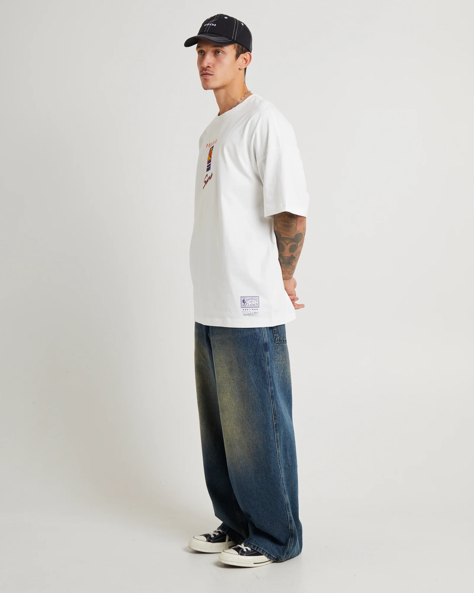 Trio Logo Suns Oversized T-Shirt in Vintage White - Image 4