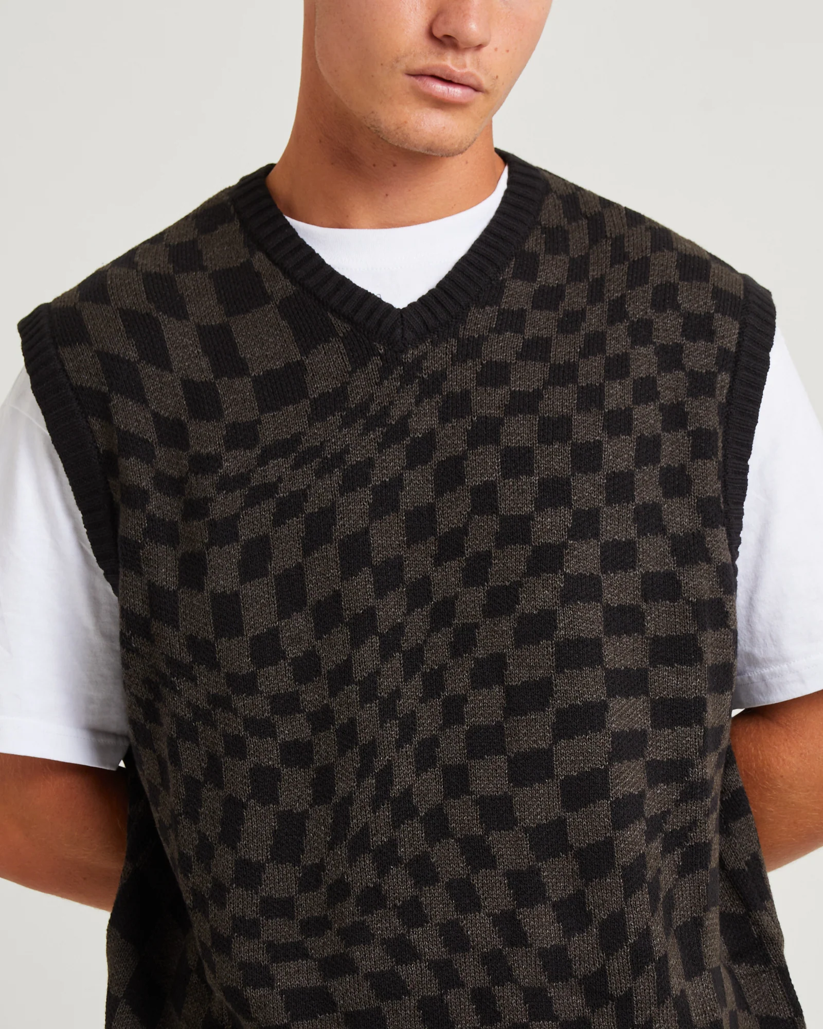 Tripped Out Knitted Vest - Image 5
