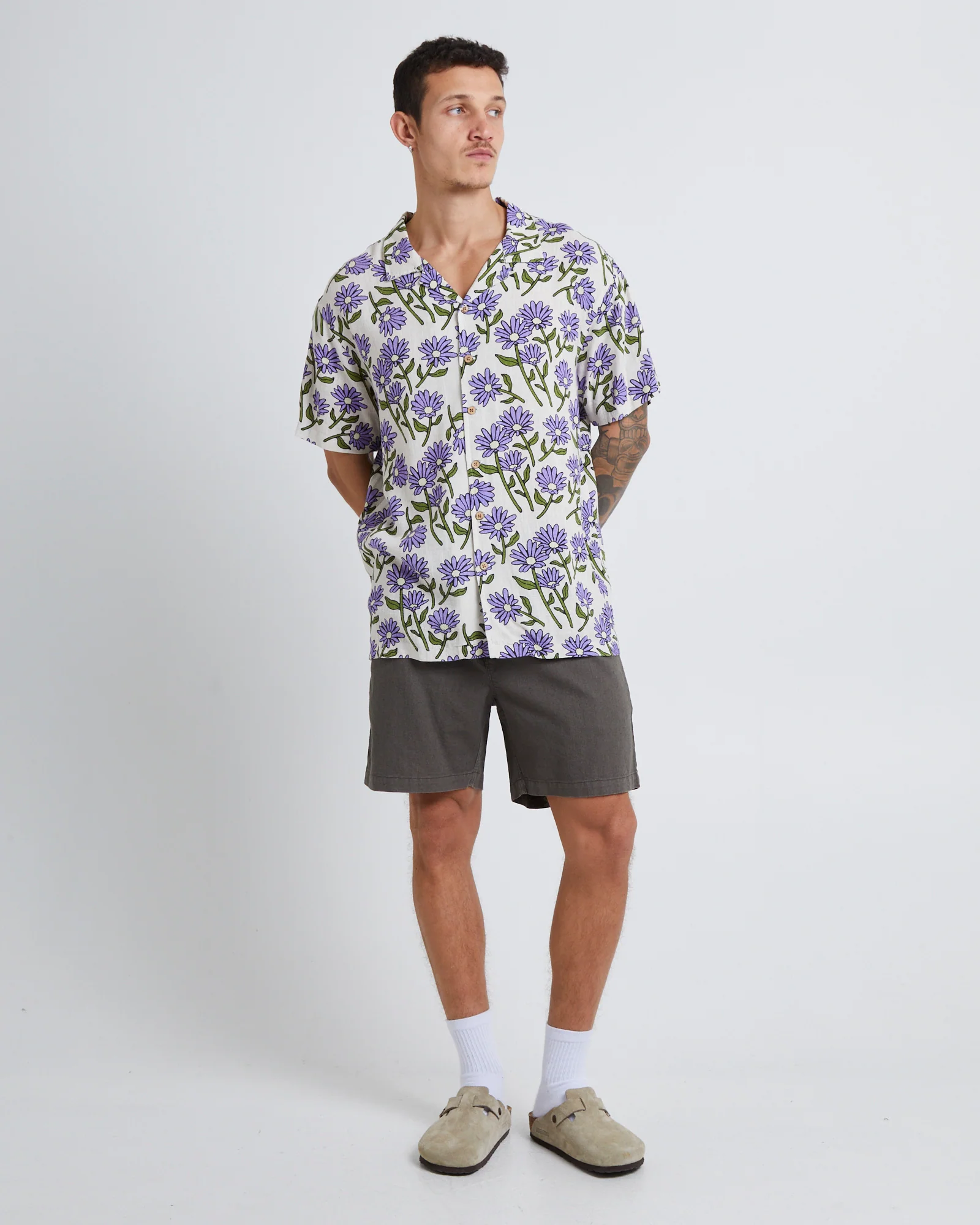 Twist  Resort Shirt - Image 3