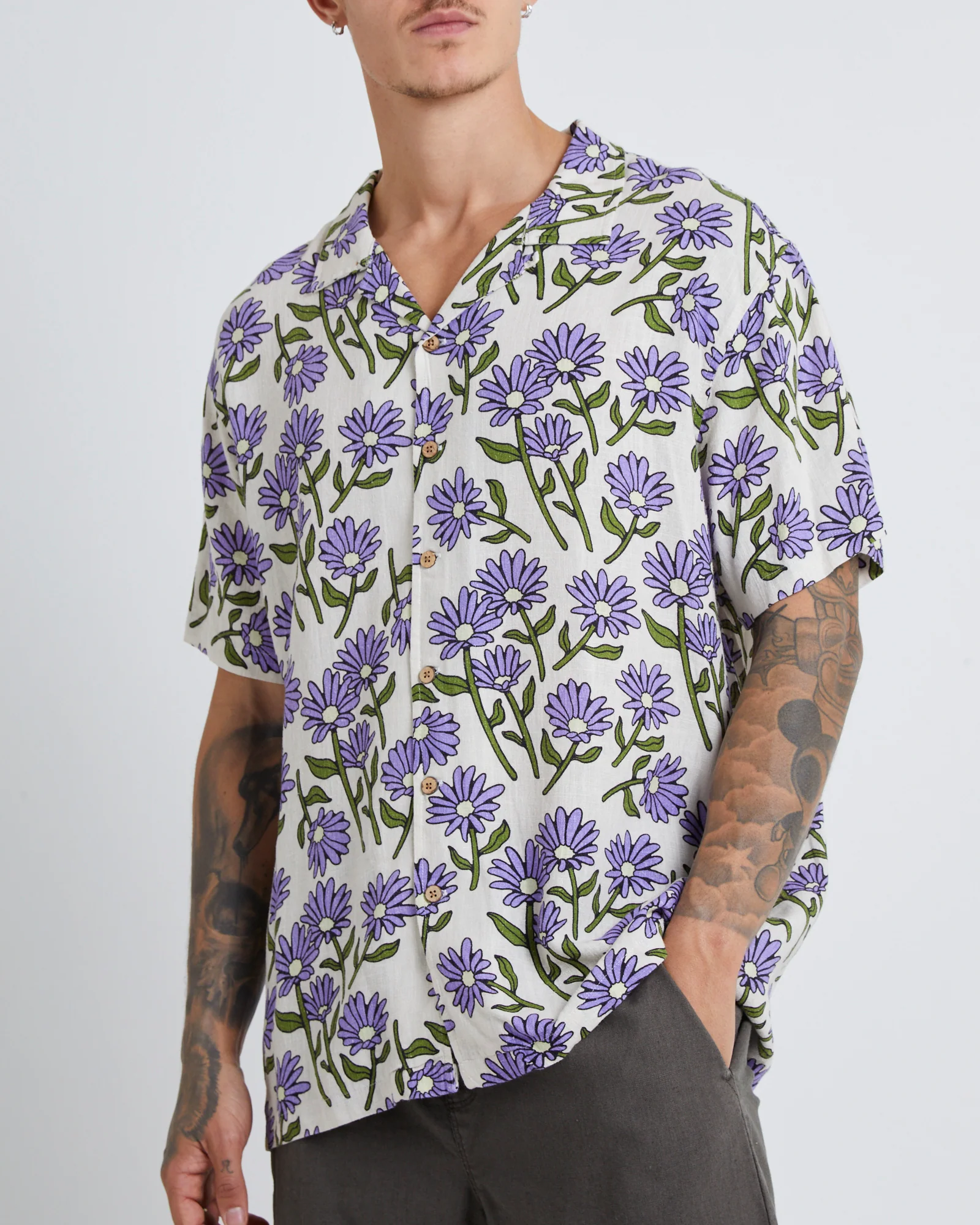 Twist  Resort Shirt - Image 5