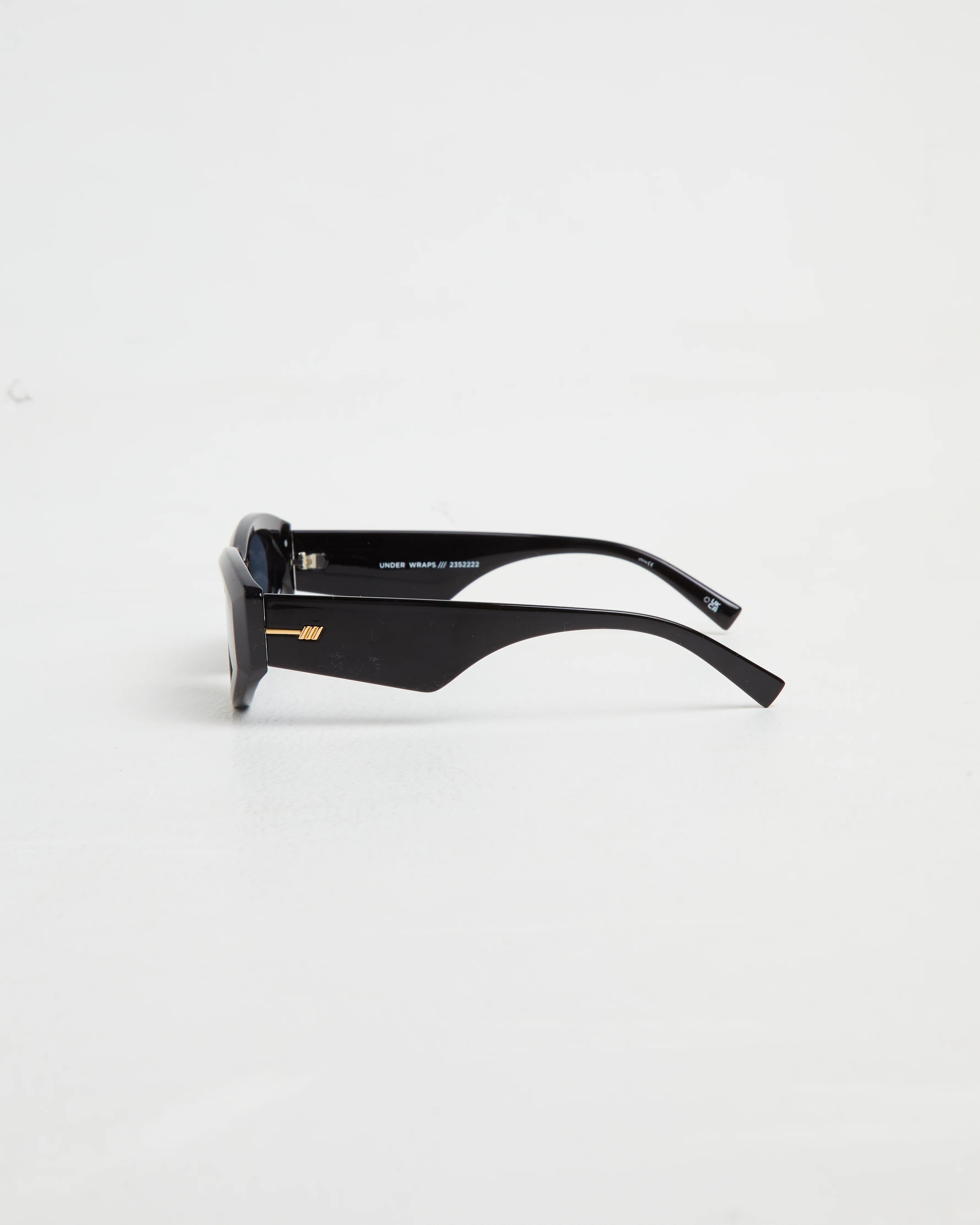 Under Wraps Sunglasses in Black/Smoke Mono - Image 4