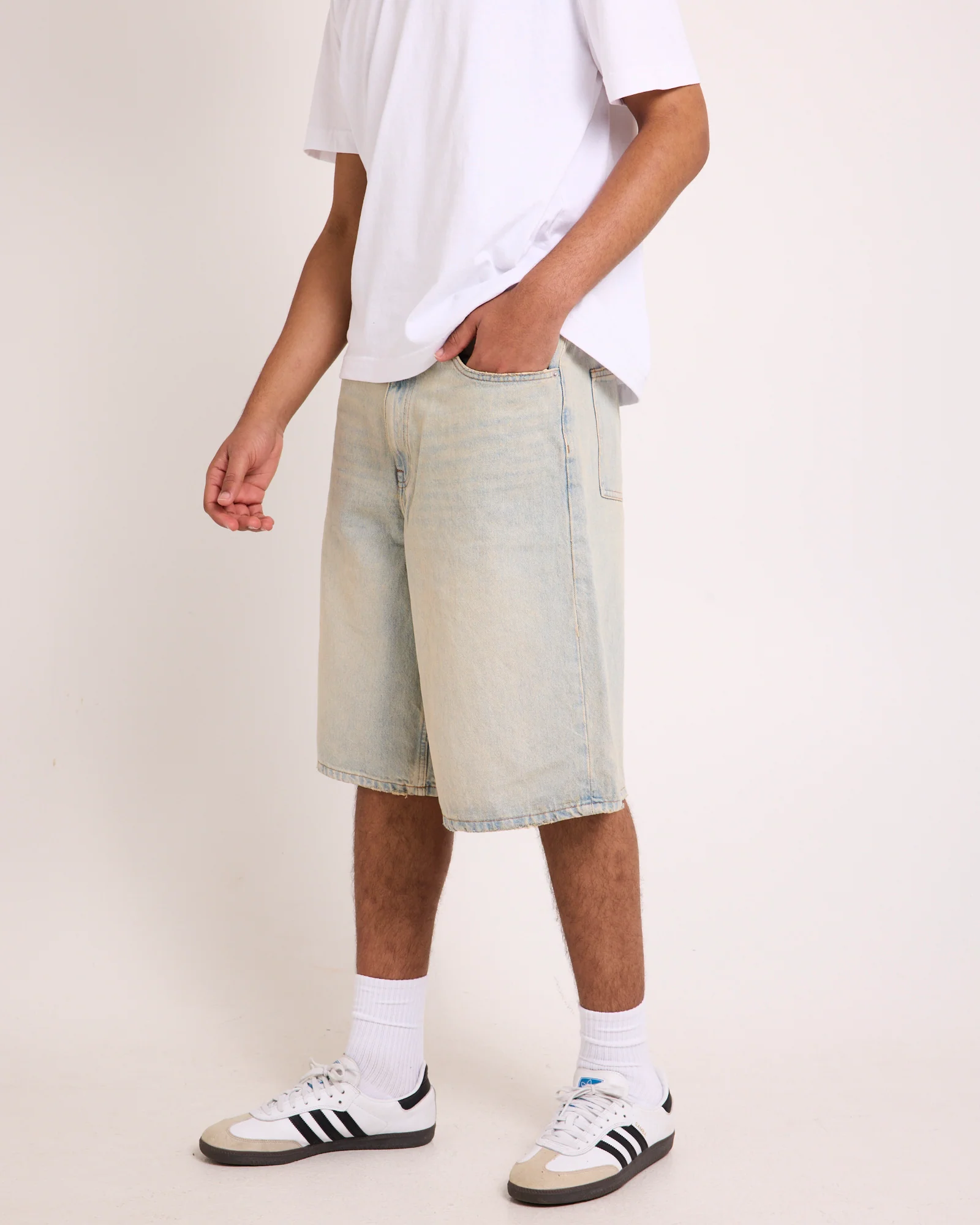 Vali Worker Denim Shorts - Image 3