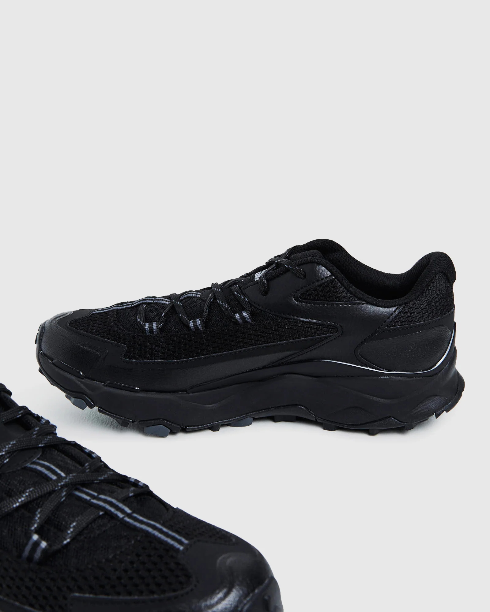 Vectiv Taraval Street Sneakers Black - Image 5