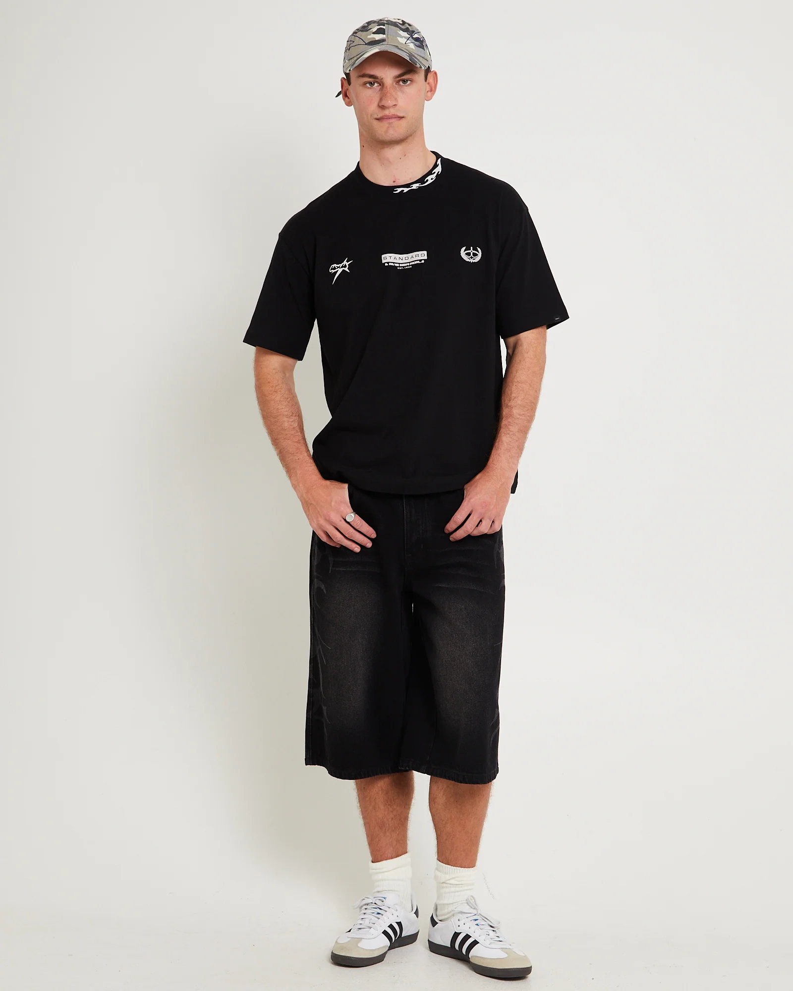 Visions Baggy Y2K Jorts - Image 3