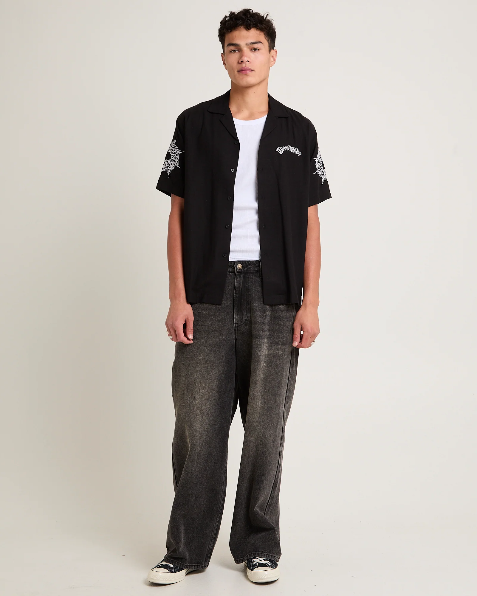 Visions Resort Short Sleeve Shirt - Image 3