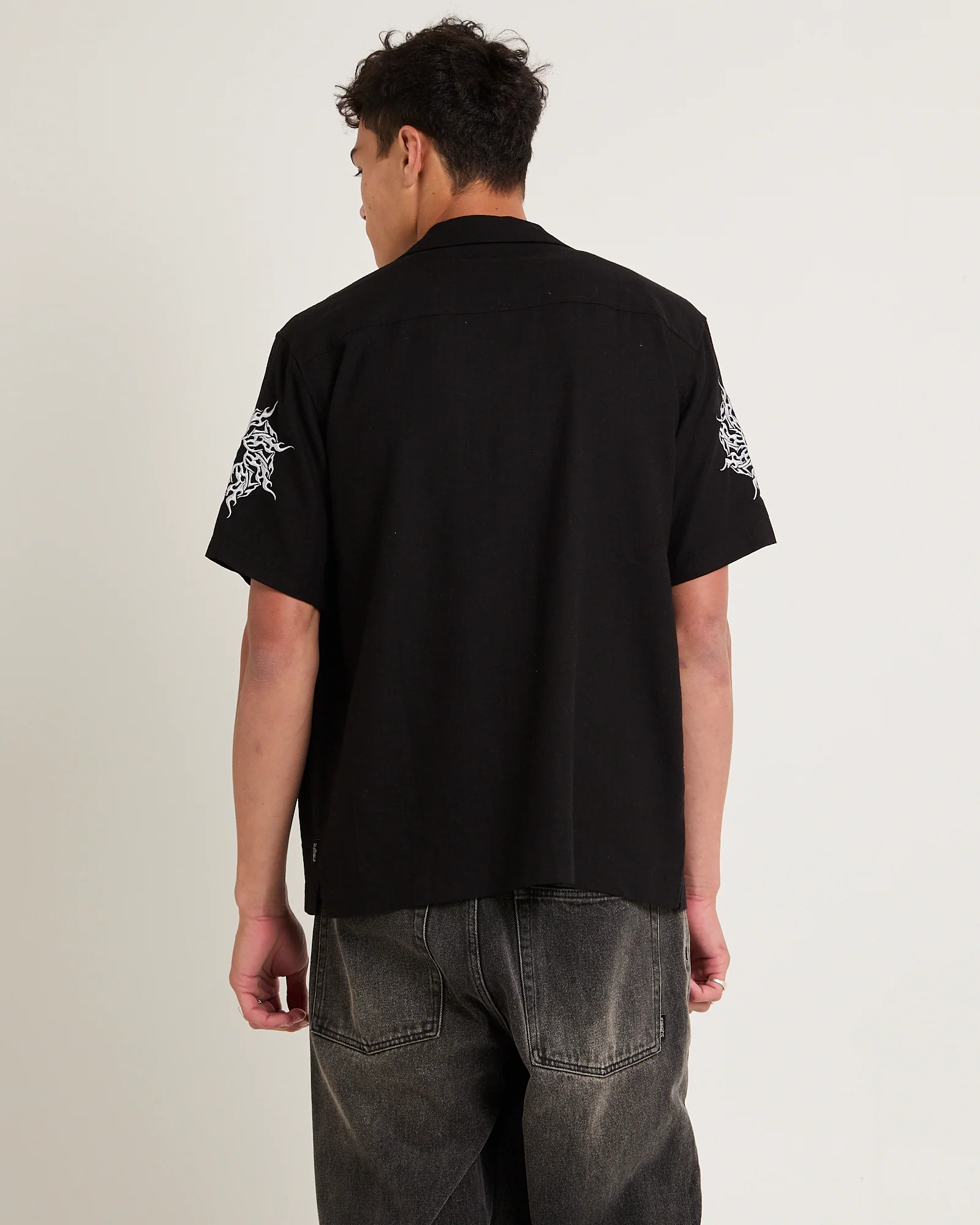 Visions Resort Short Sleeve Shirt - Image 4