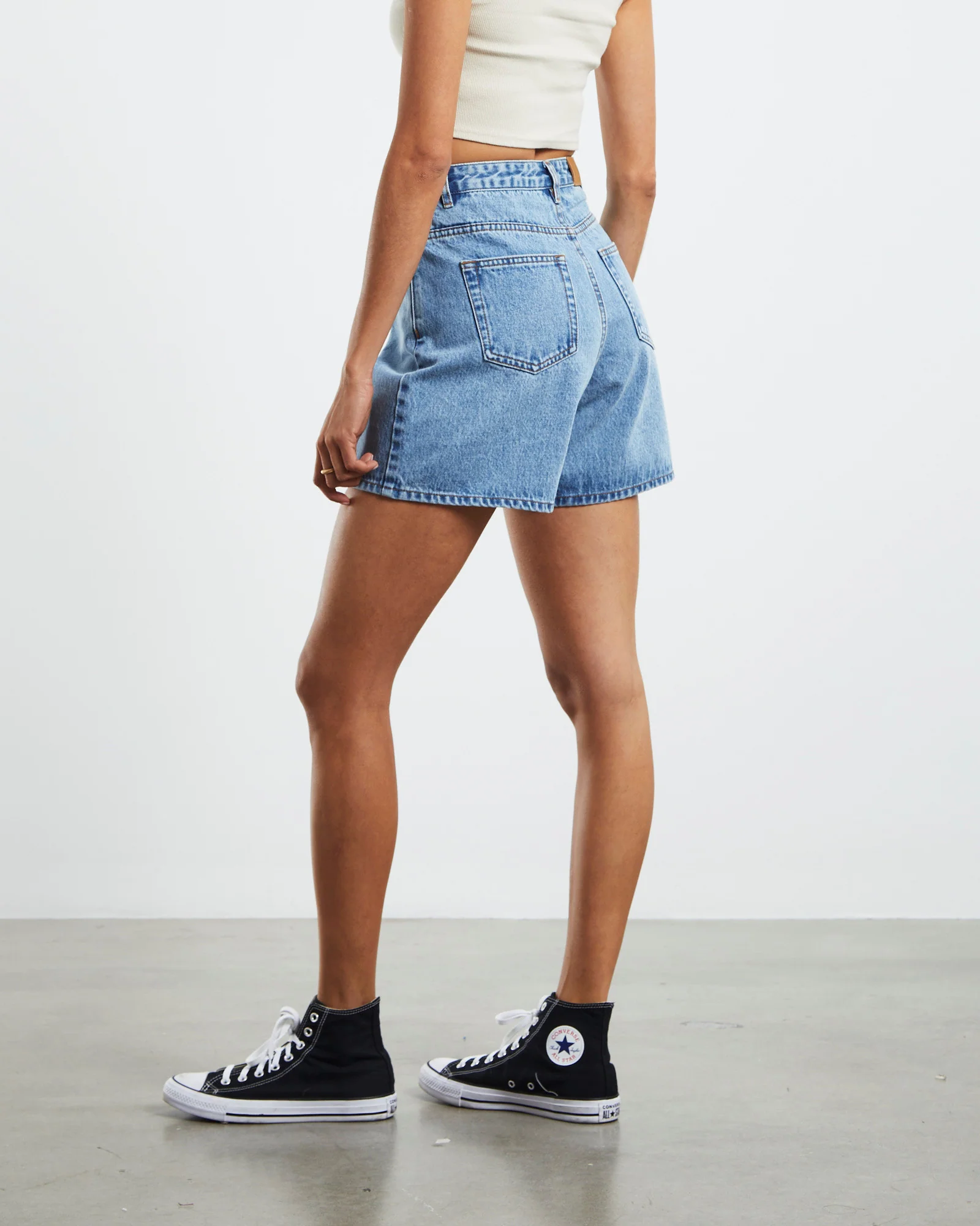 Vnie Vtage Clean Shorts - Image 3