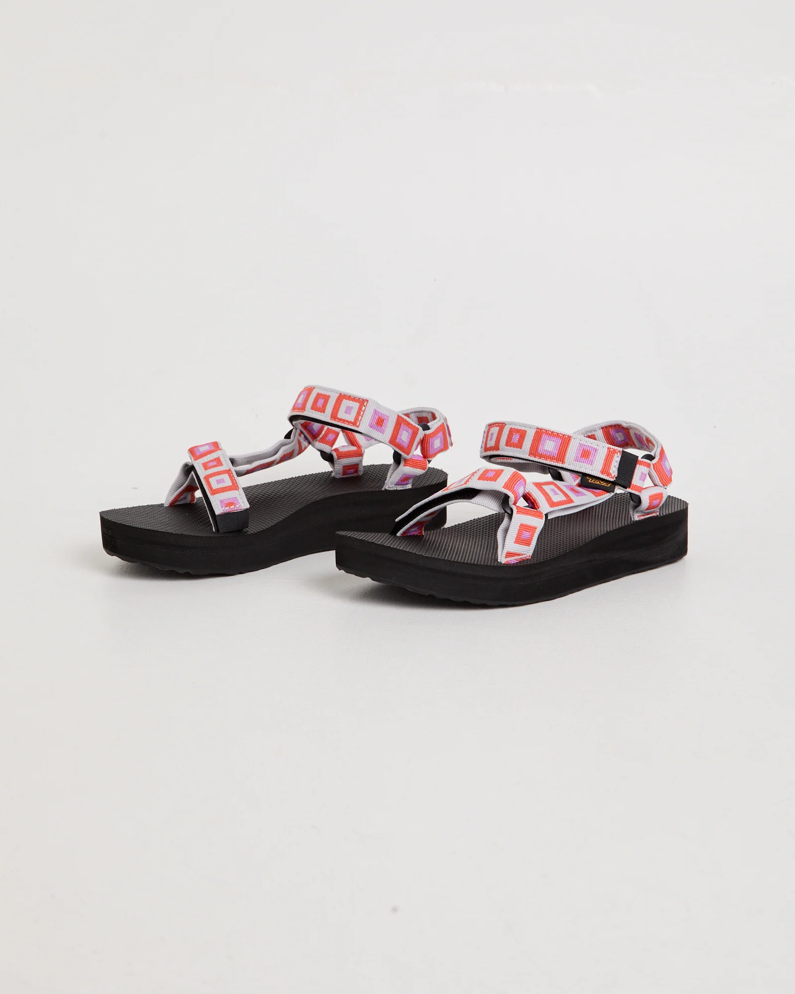 W Midform Universal Sandals - Image 3