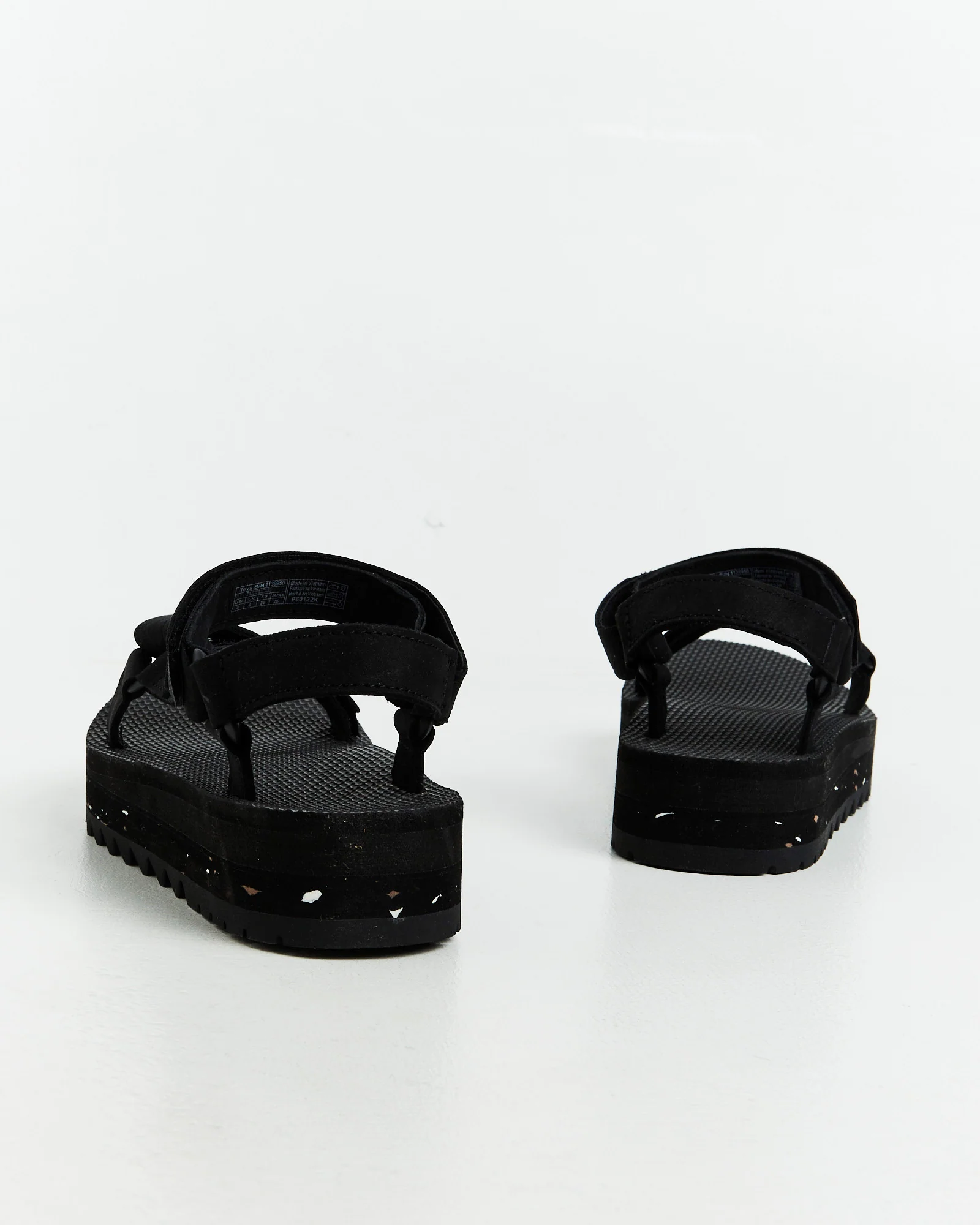W Universal Ceres Sandals Black - Image 6