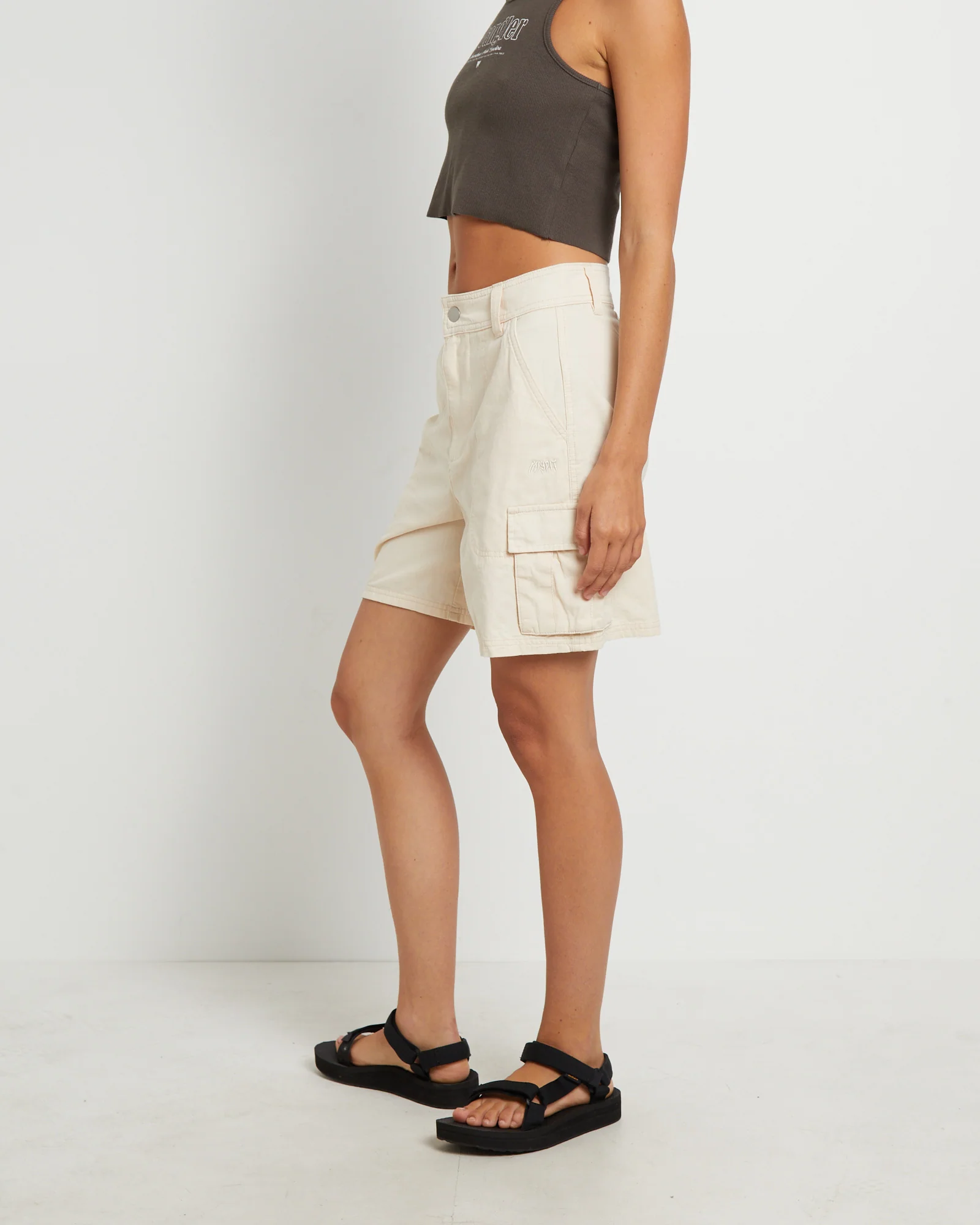 Water Pipe Cargo Shorts in Chalk - Image 4