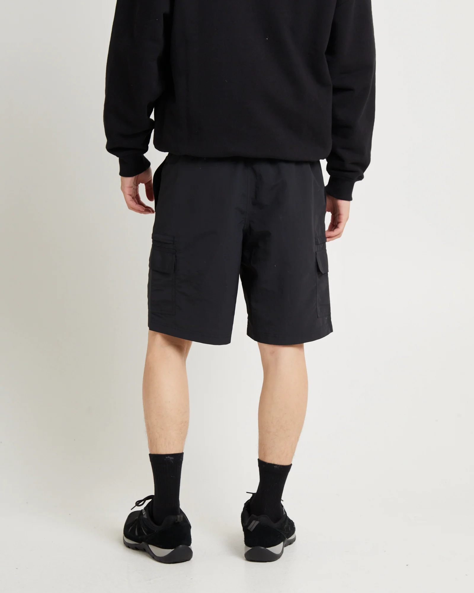 William Cargo Shorts in Black - Image 2