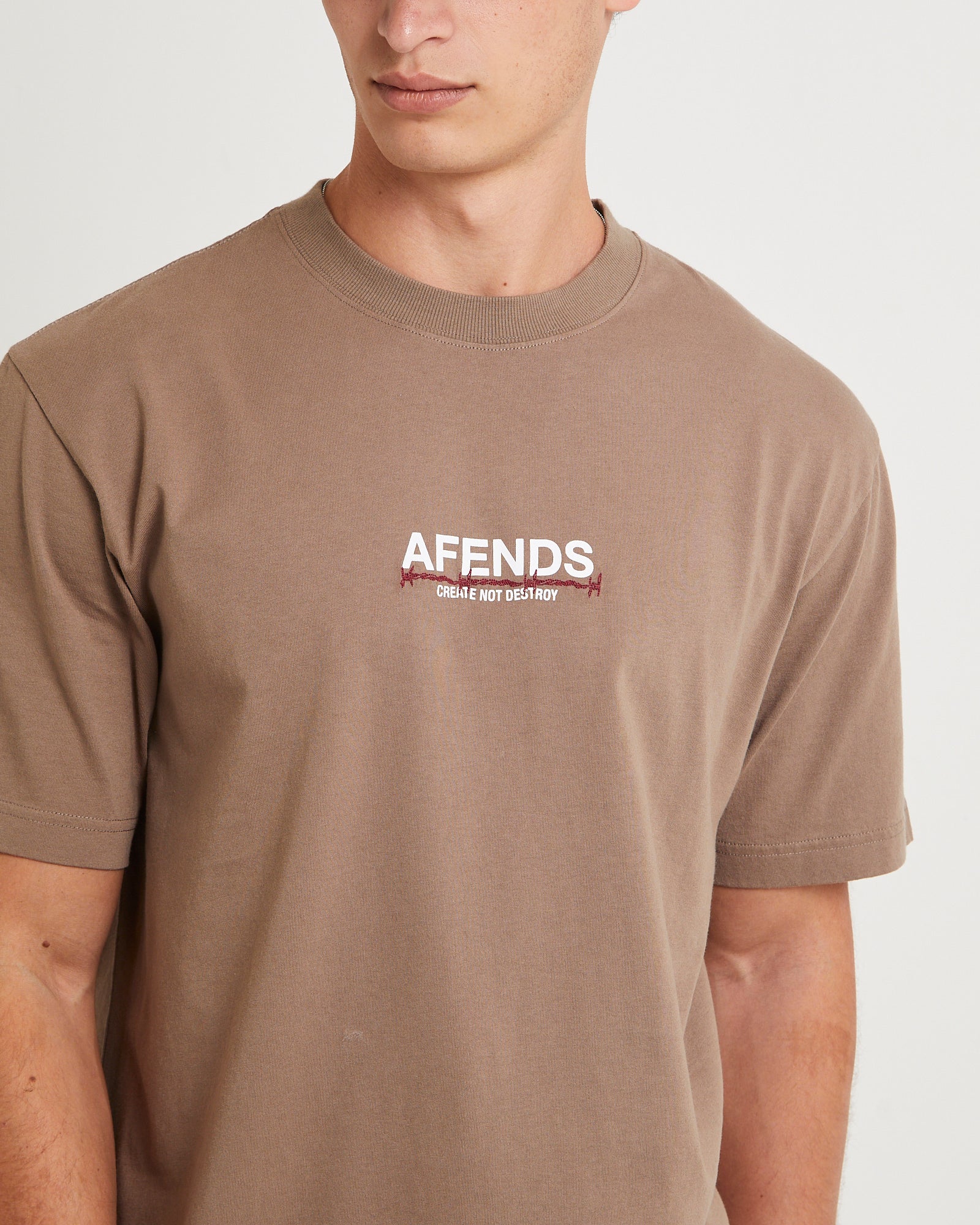 Wired Retro T-Shirt - Image 5