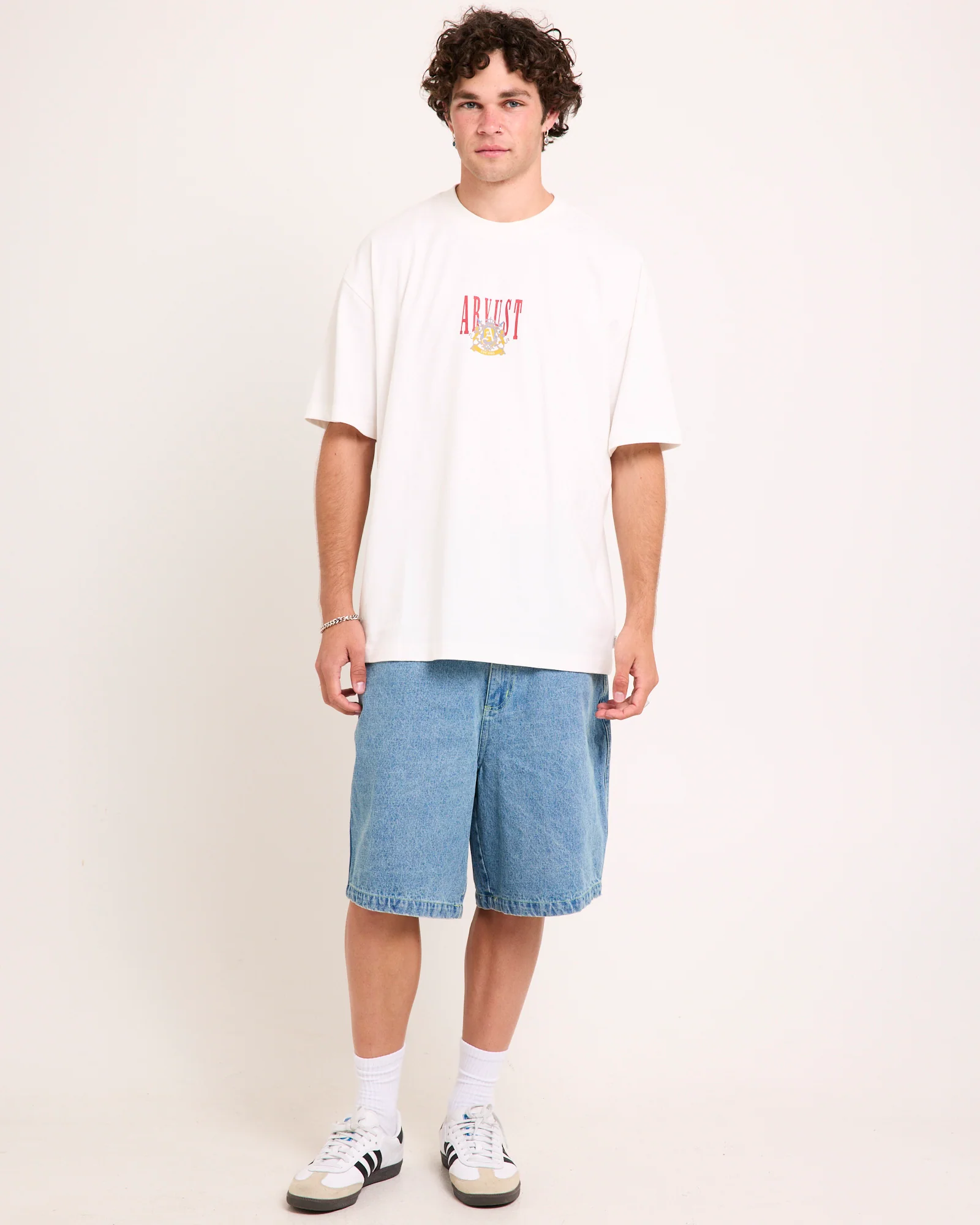 Wonderland T-Shirt - Image 2