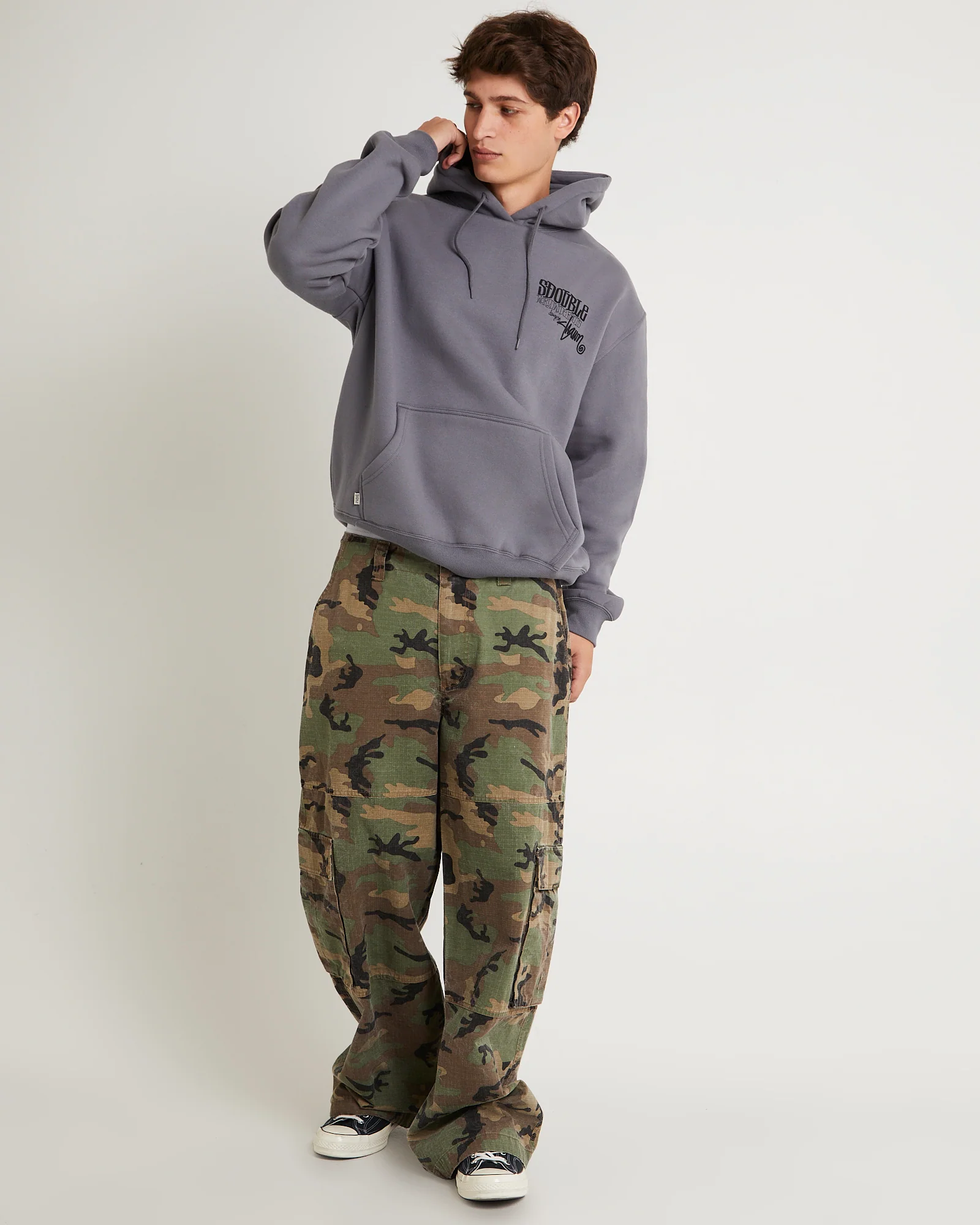 World Wide Roots Hood - Image 3