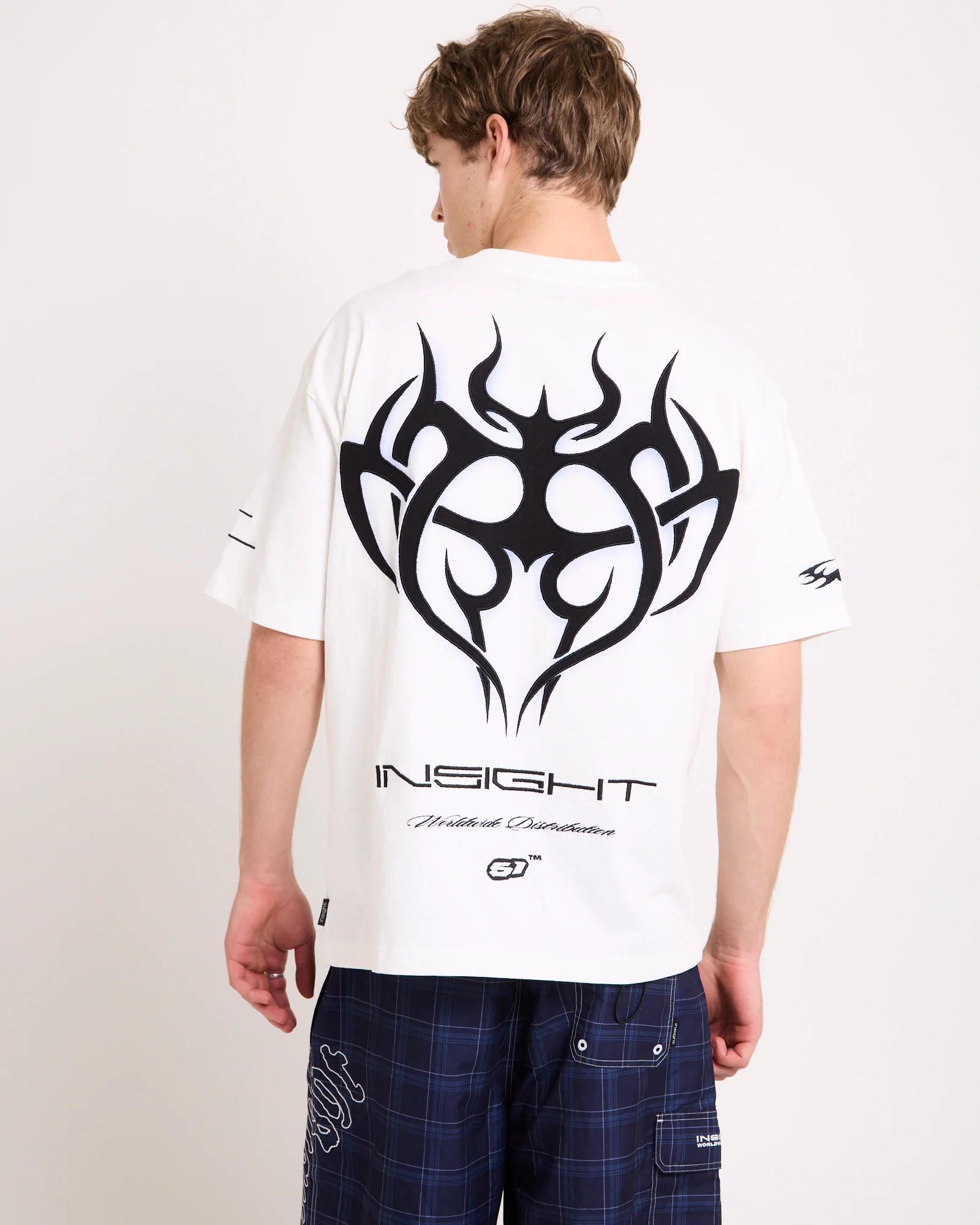 Worldwide T-Shirt - Image 5