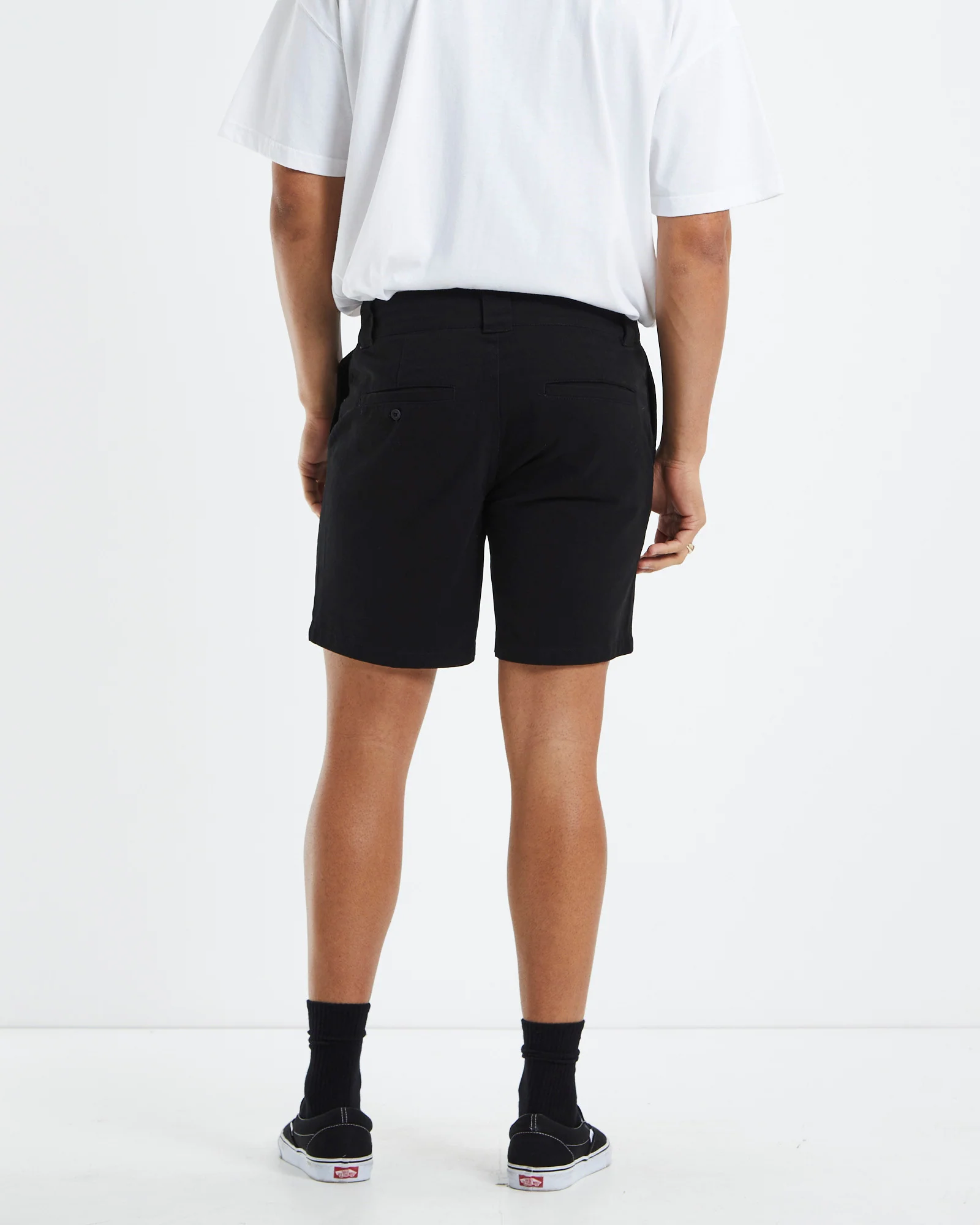 Wr179 - 7.5" Reg Fit Short - Image 2