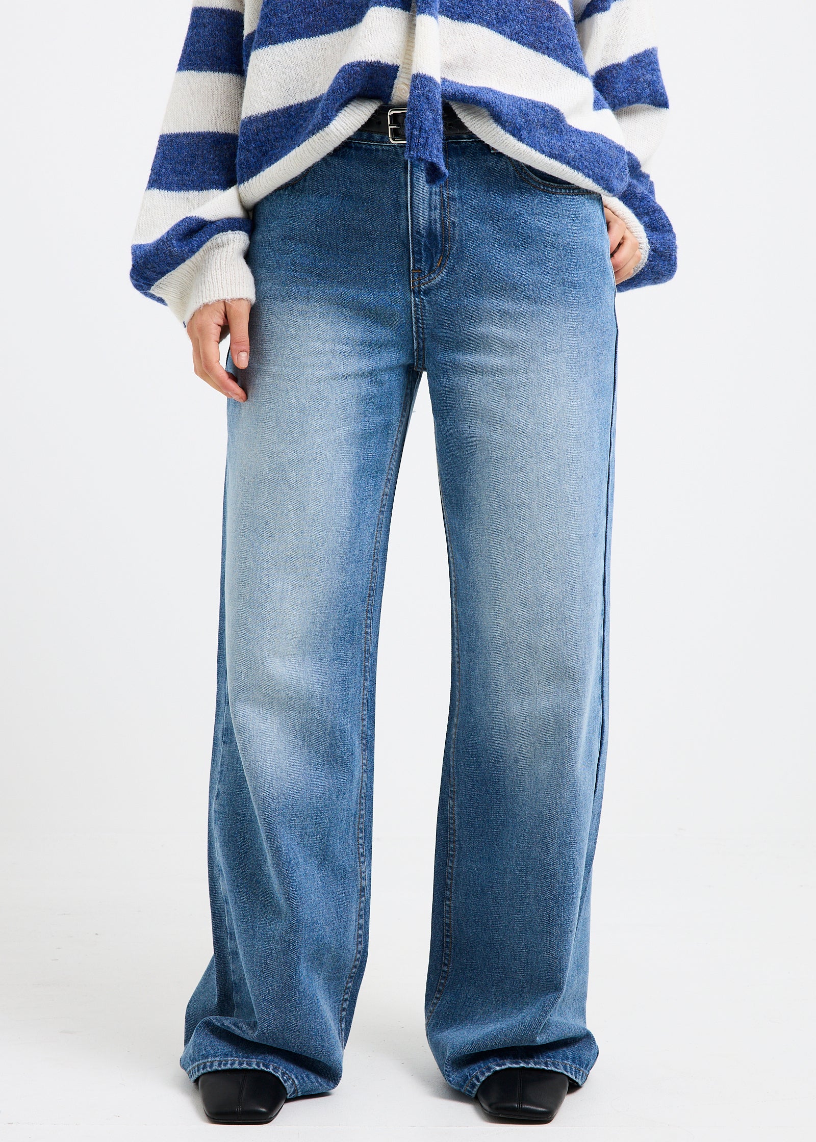 Wren Wide Denim Jeans - Image 3